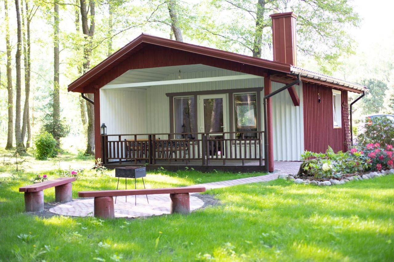 Namelis Nr 1 Adeles Sodyba Sturmai Extérieur photo
