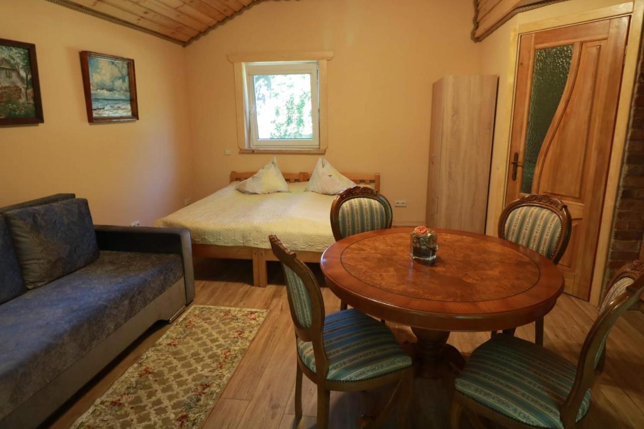 Namelis Nr 1 Adeles Sodyba Sturmai Extérieur photo